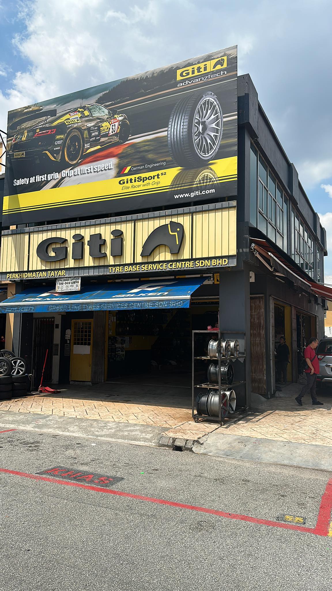 XingLong Car & Tyre Sdn Bhd 5